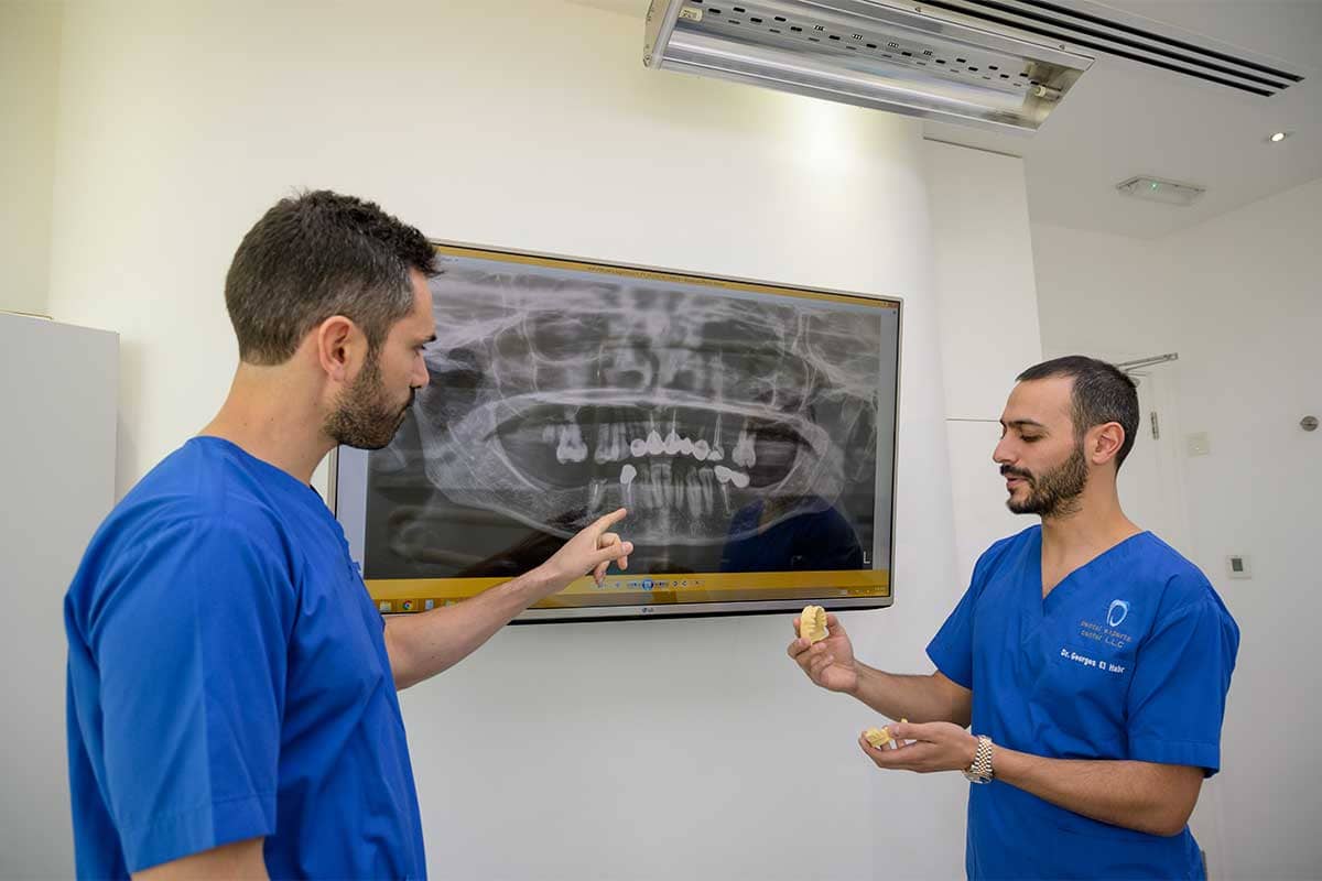 Dental-Implants-02